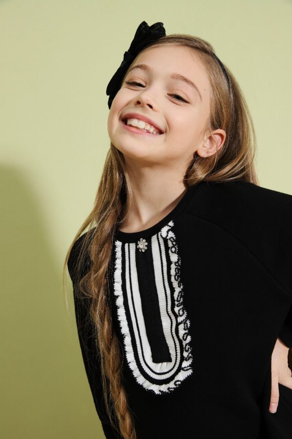 DIXIE abito bambina mini con spilla e ruches, cotone caldo nero - immagine 2