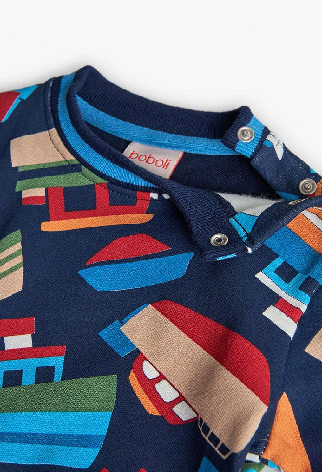 BOBOLI Felpa bambino in maglia blu con barche 322007 STAMPATO - immagine 3